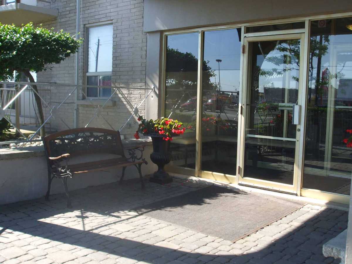 Image of exterior front entrance