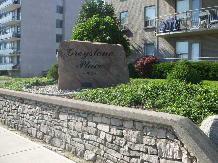Image of Greystone Place front lawn placard