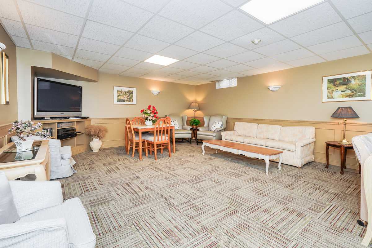 Image one of leisure room